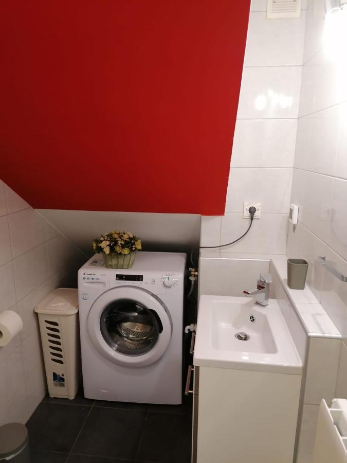 Apartment Borna Pazin Exteriör bild