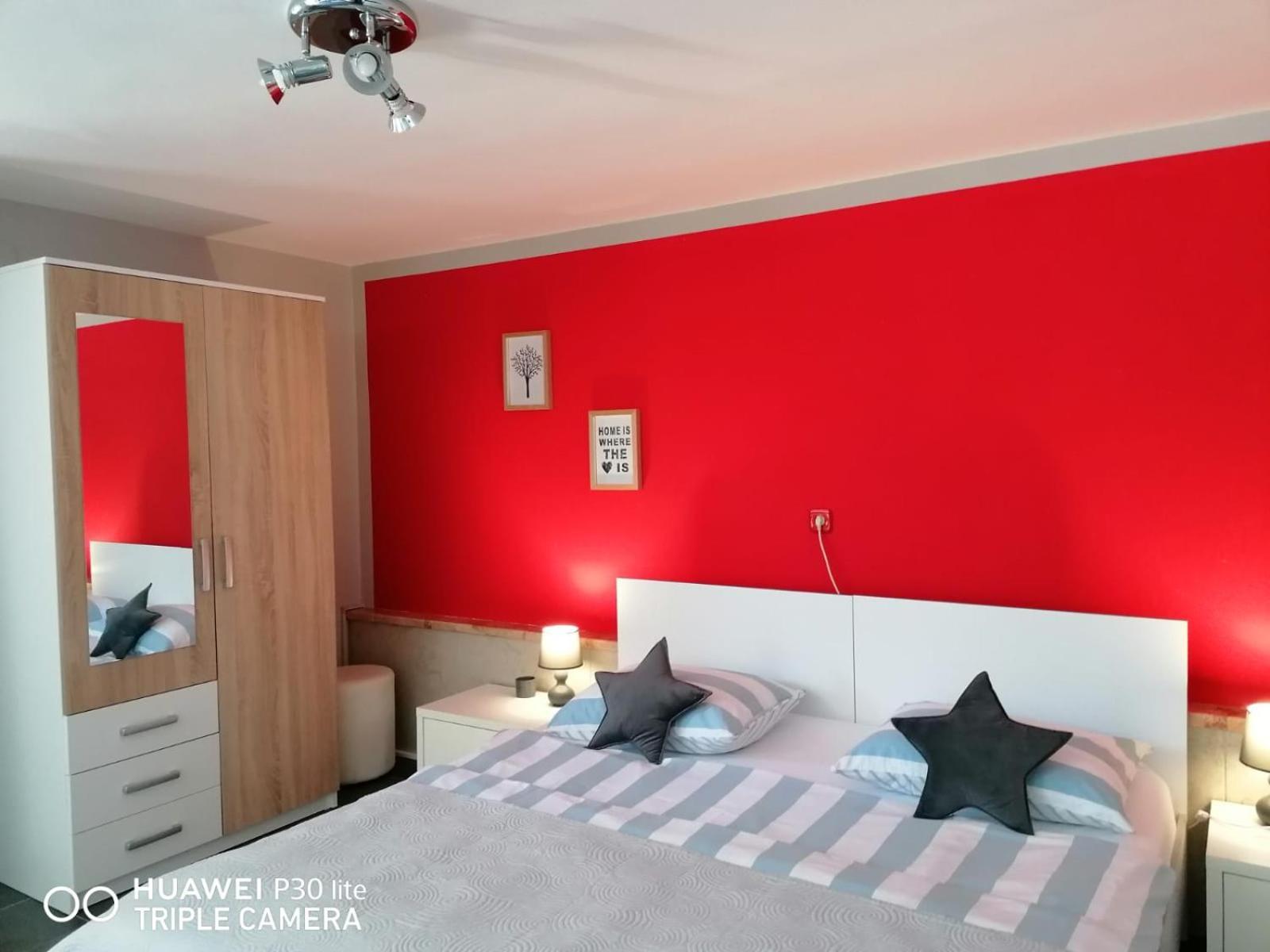 Apartment Borna Pazin Exteriör bild